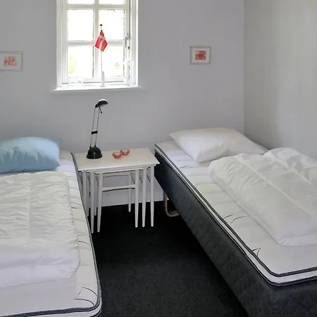 Assarina - 300m To The Fjord By Interhome *